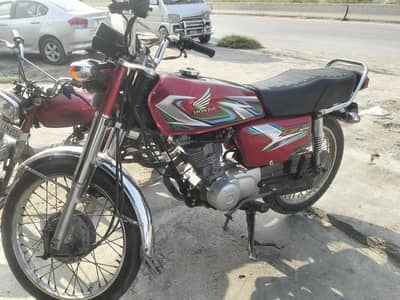 Honda 125 (2023)
