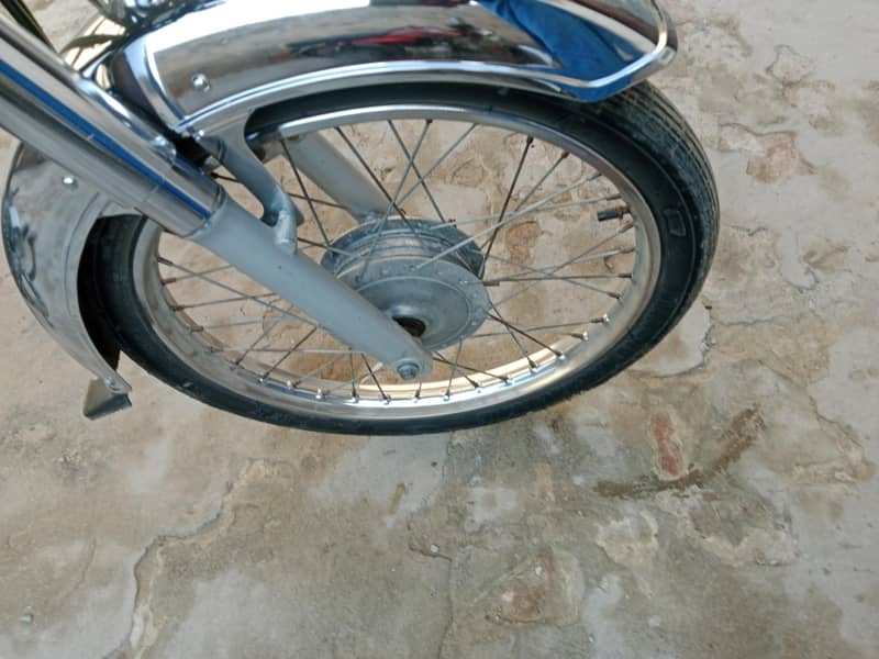 Honda CD 5
