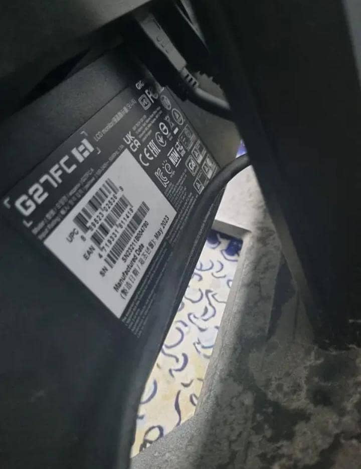 GIGABYTE G27FC 0