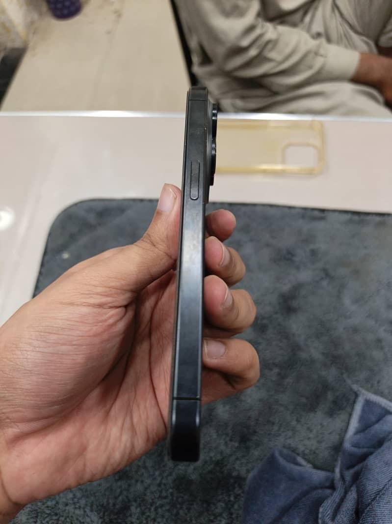 iPhone 15 Pro 128GB Factory Unlocked | 10/10 Condition 5