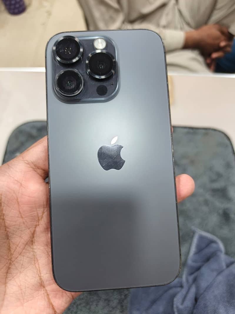 iPhone 15 Pro 128GB Factory Unlocked | 10/10 Condition 11