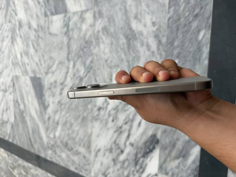 Iphone 15 pro max pta 3