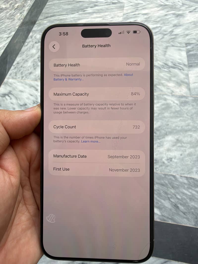 Iphone 15 pro max pta 9