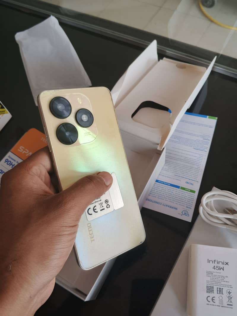 Tecno Spark Go 2