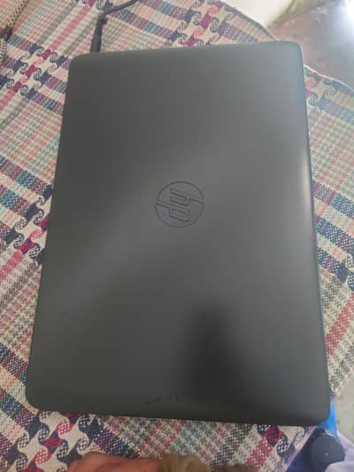 laptop tech screen
