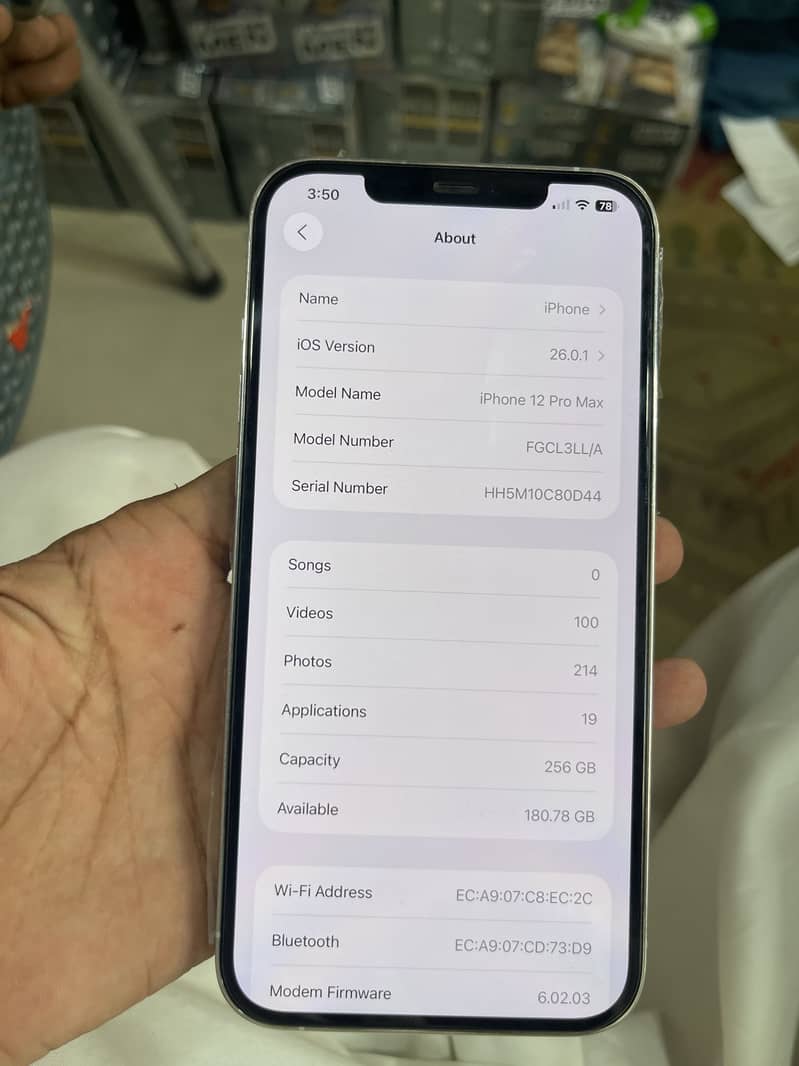 Apple iPhone 12 2