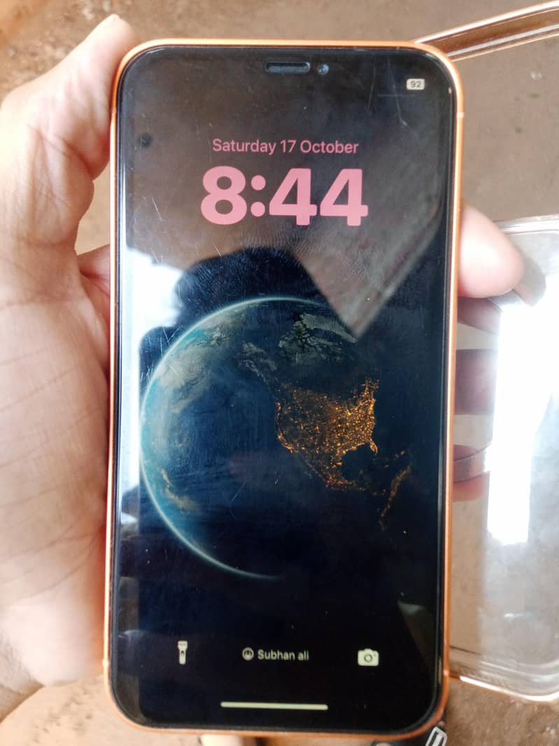 Apple iPhone XR 4