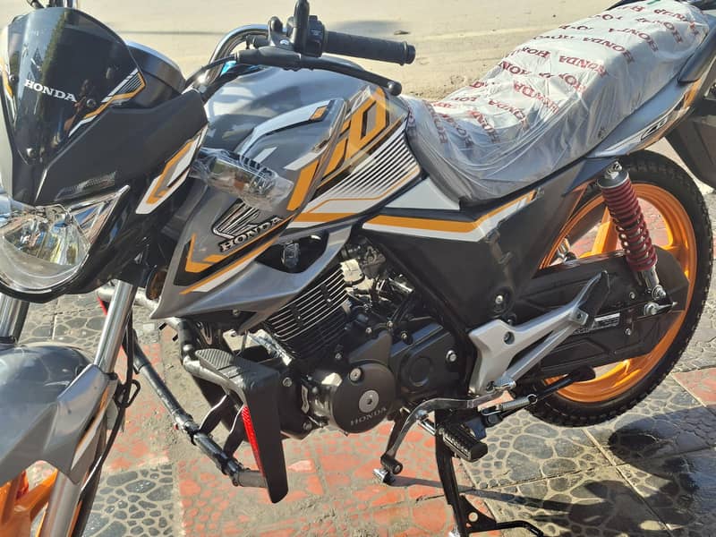 CB 150f 10