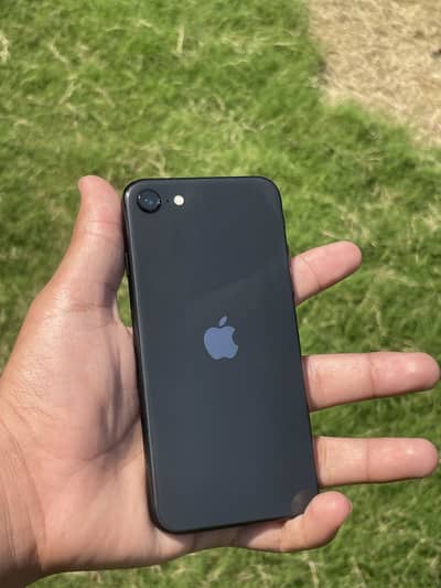 Apple iPhone SE