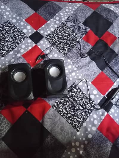 Hatmai Speaker