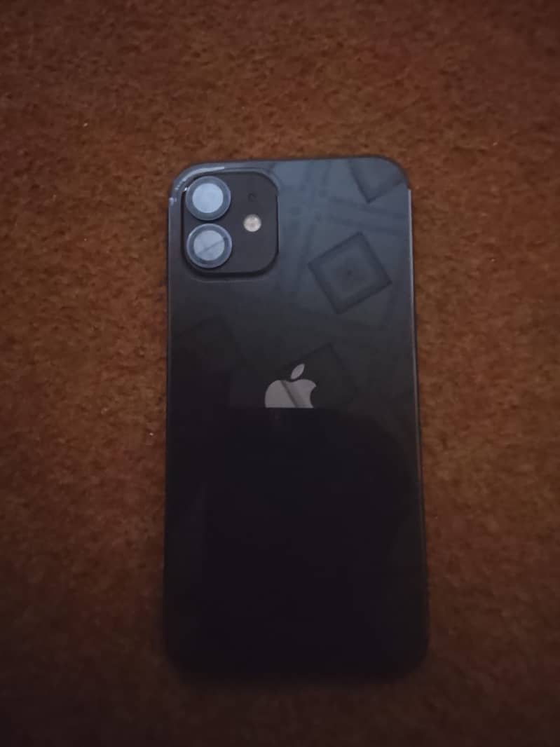 Apple iPhone 12 7