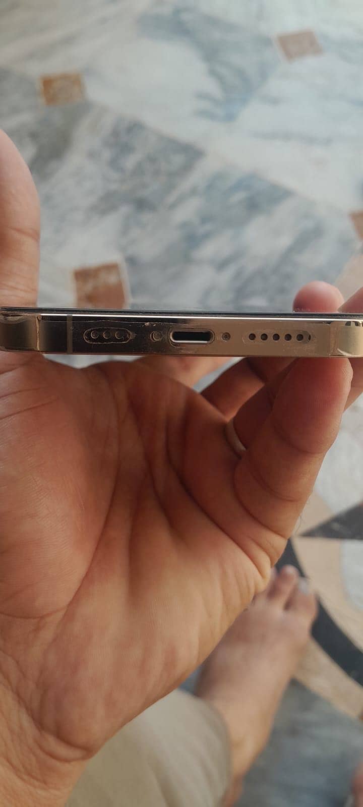 Apple iPhone 13 Pro Max 6