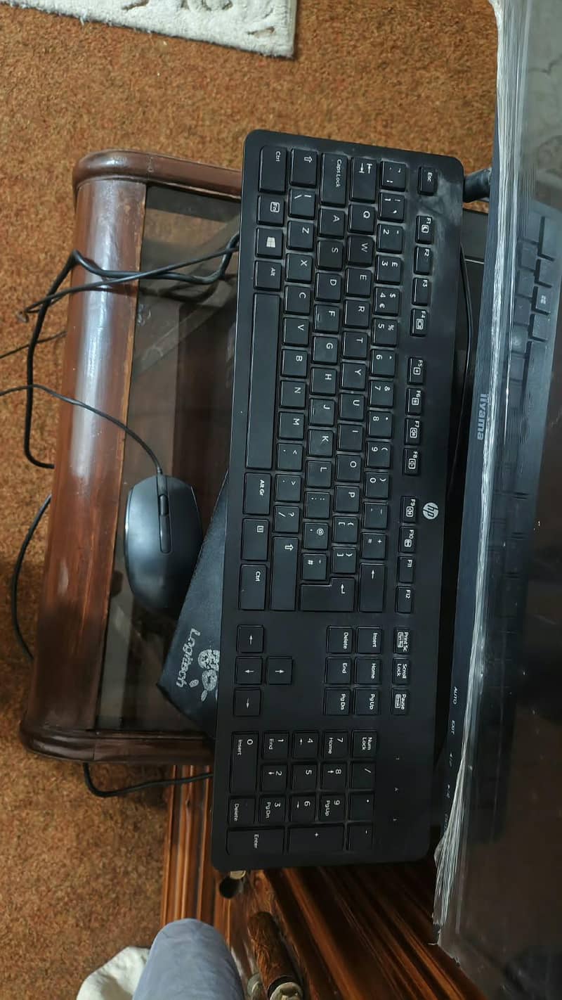 Computer . Full Set 1