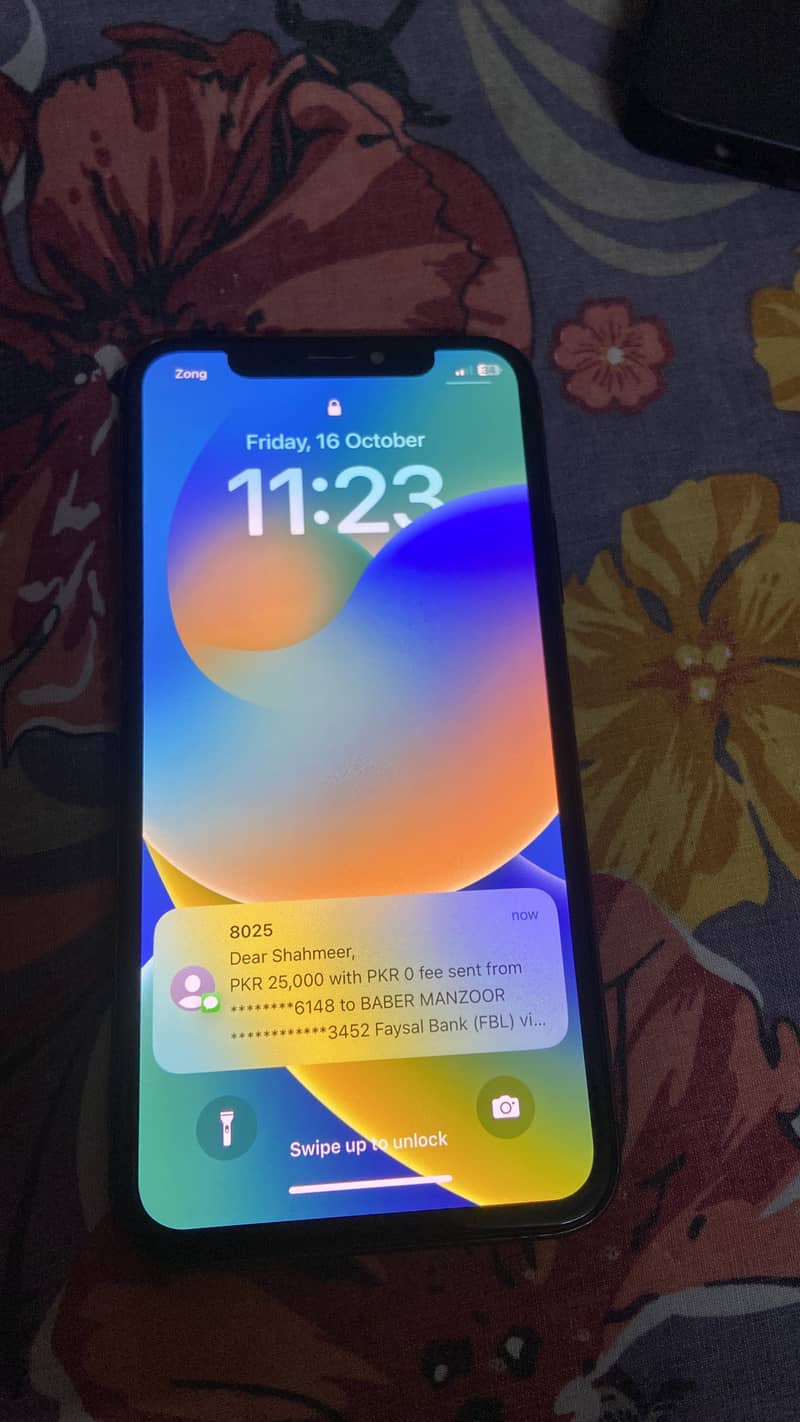 Apple iPhone X 0