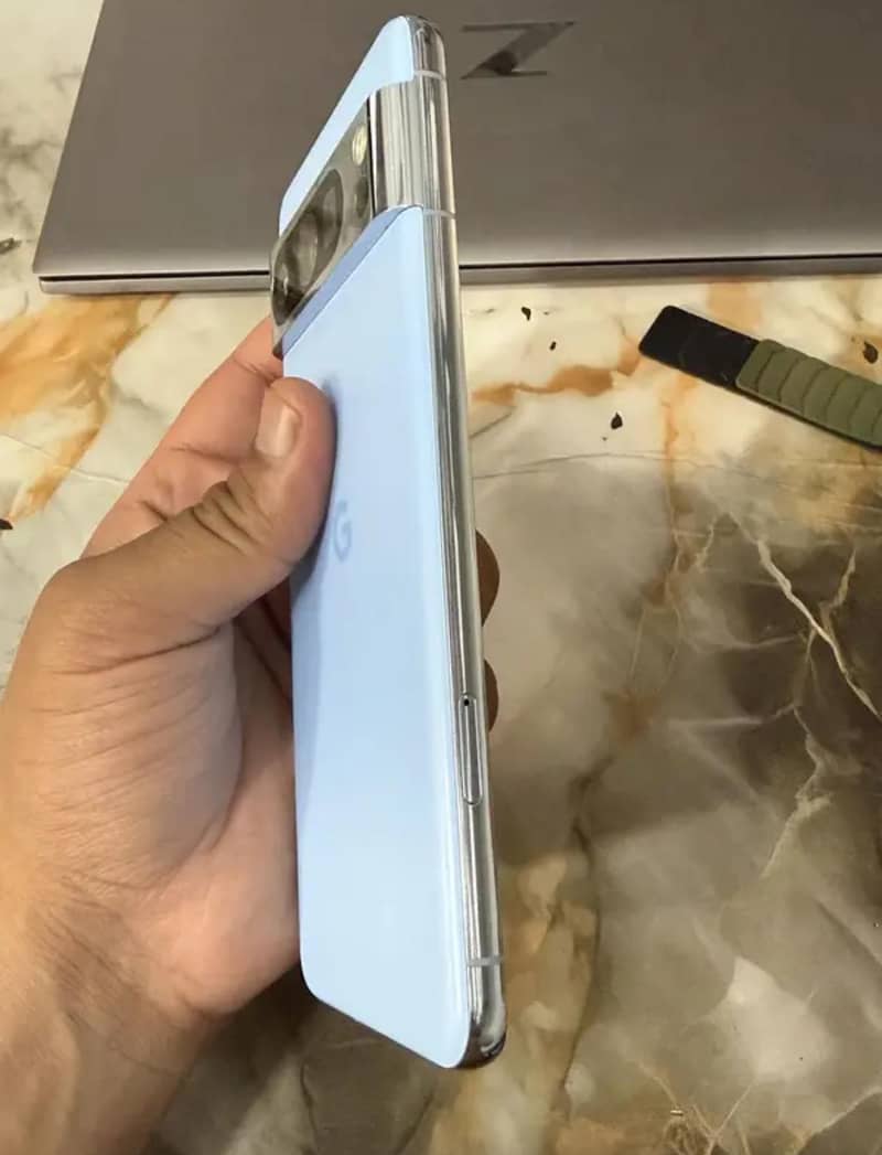 Google Pixel 8 Pro 3