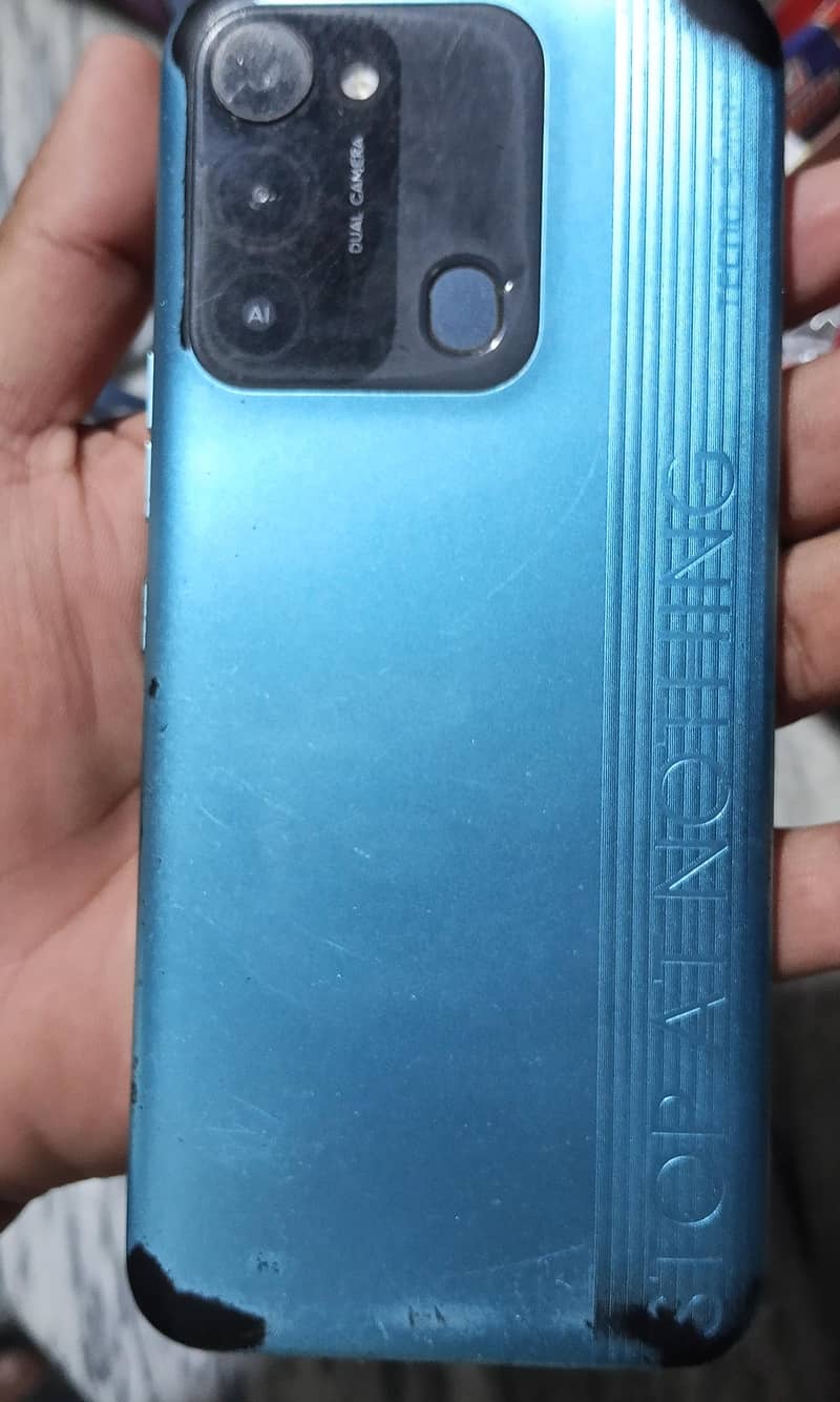 Tecno Spark 8 2