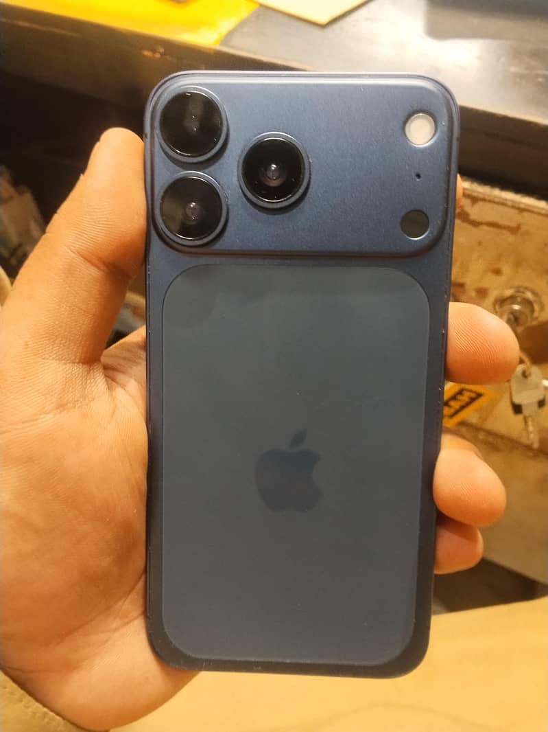 Apple iPhone X 0