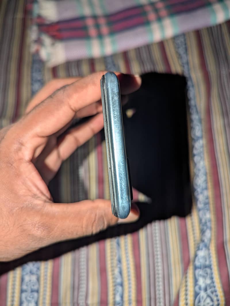 Infinix Note 8 4