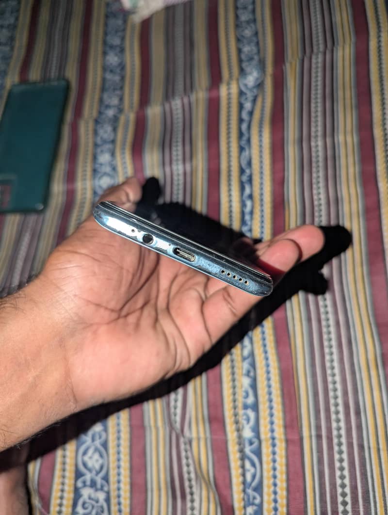 Infinix Note 8 5