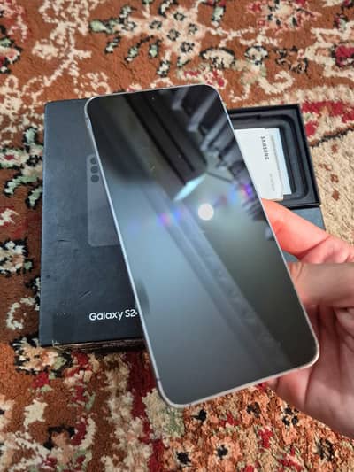 Galaxy S24 8/256 1 Year Company Warranty with Box Charger