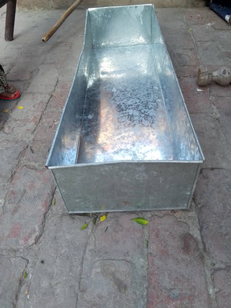 سویا ں بنانے والی مشین براے فروخت ہے 7
