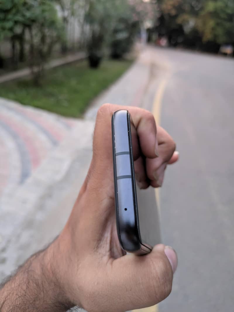Google Pixel 8a 2