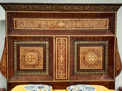 bed for sale price 1 lac 70 hazar rupe