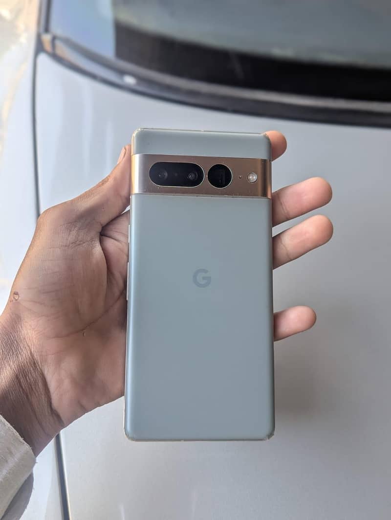 Google Pixel 7 Pro 6