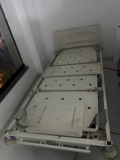 Electric Bed For Bed Ridden Patients