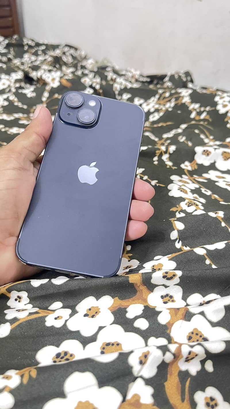 Apple iPhone 14 0