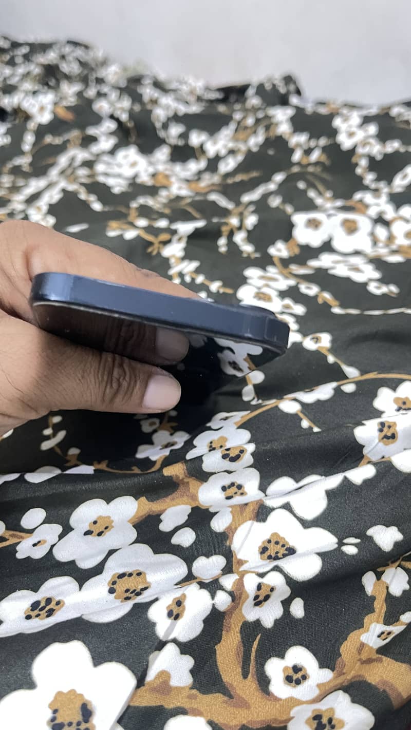 Apple iPhone 14 1