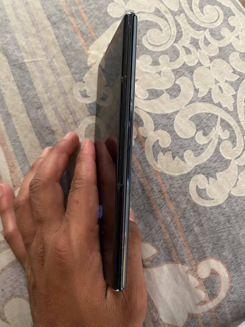 Samsung Mobile Note 10 Plus 4