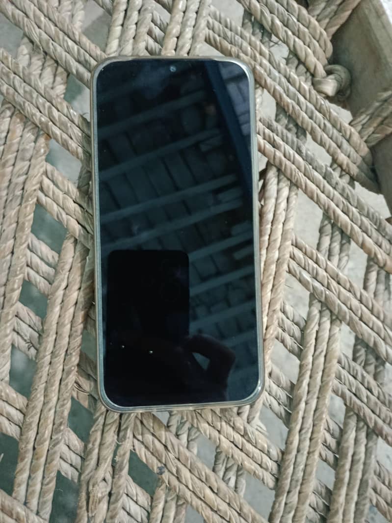 Realme C15 0