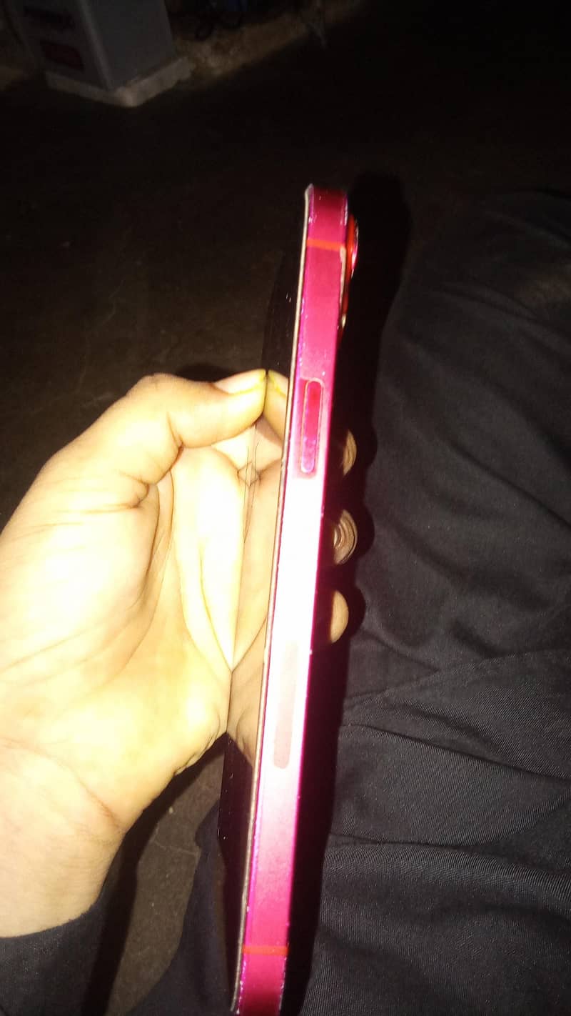 Apple iPhone 14 plus 3