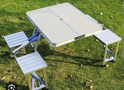 Portable aluminum picnic table with 4 seats