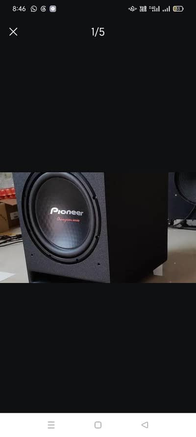 Pioneer speaker with amplifier
