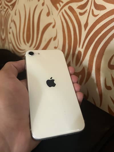 Apple iPhone SE