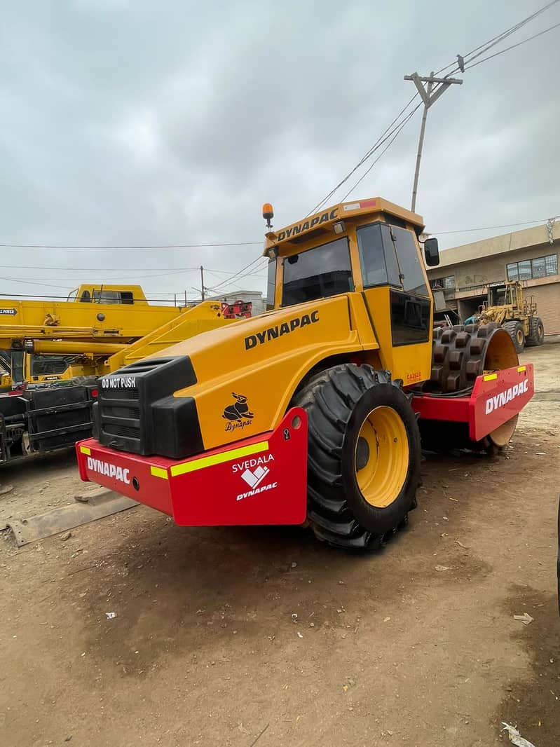 Ca262 road roller 2