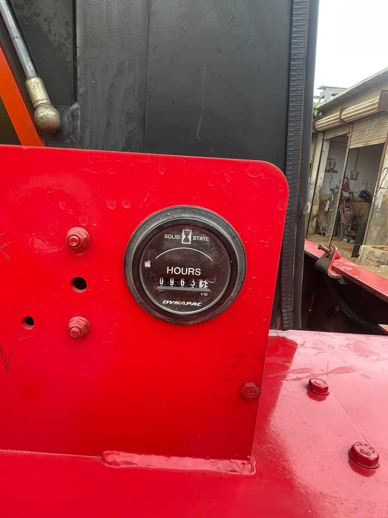 Ca262 road roller 7
