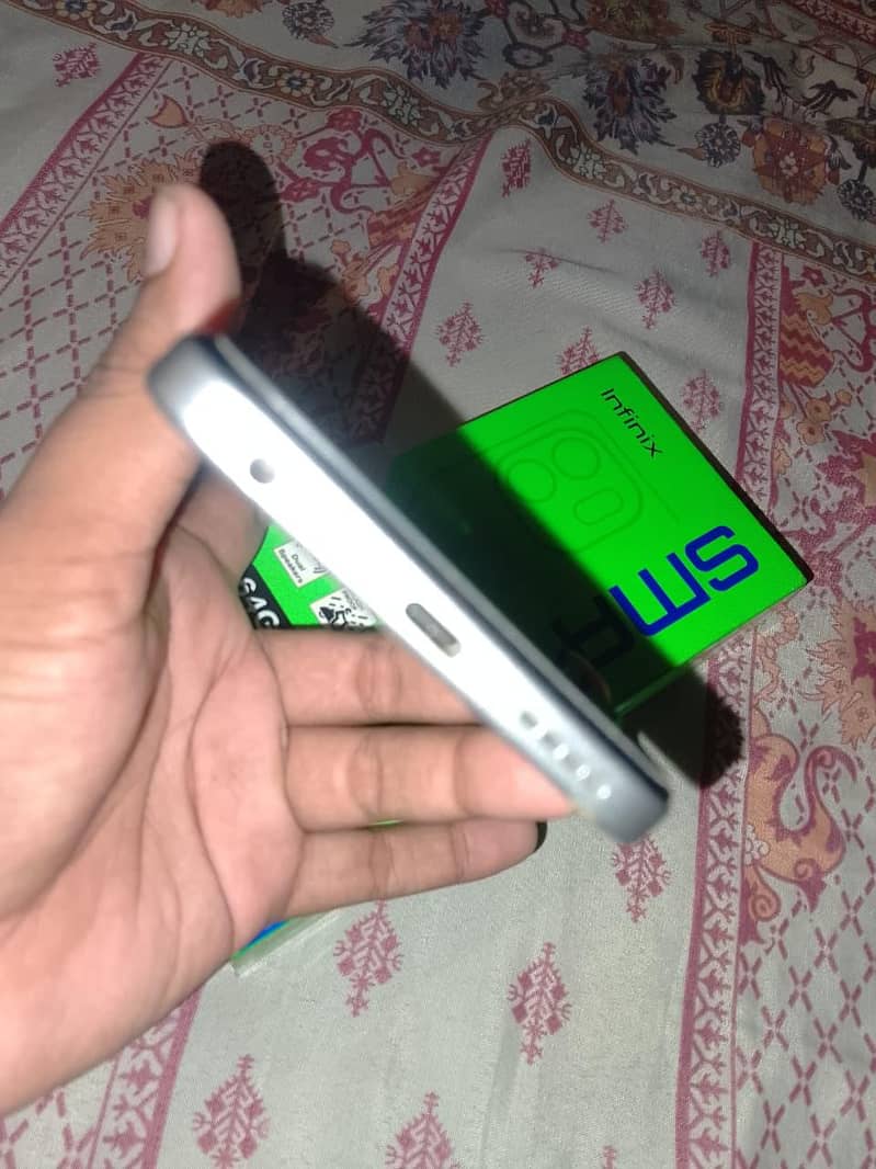Infinix Smart 9 2