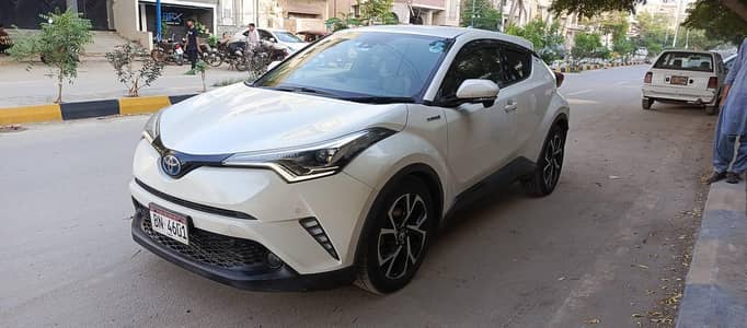 Toyota C-HR  G LED model 2018 registration 2025