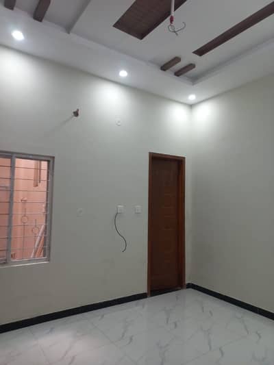 5marla upper portion available for rent in jubilee town Lahore