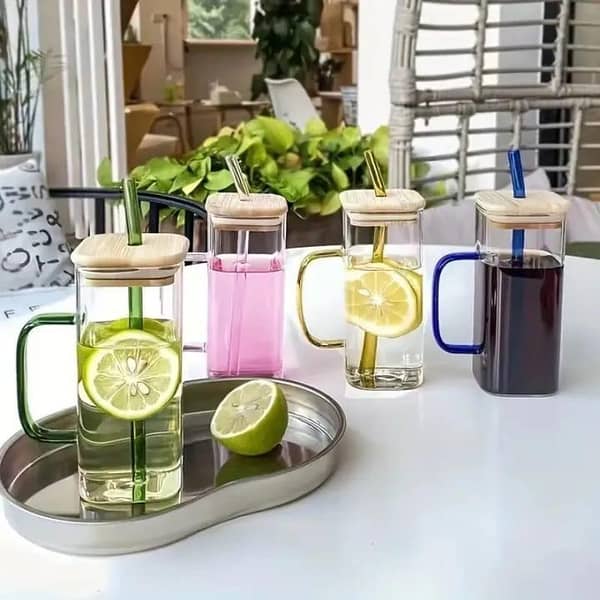 T   400ml Square Glass Mug with Lid and Straw - Transparent Coffee Mug - Microwave Safe Drinkware - Bamboo Lid Milk Cup - Airtight Juice Jar for Juices and Beverages - Modern Heat Resistant Juice Cup - Creative Ice and Shake Glass - Large Size Handle Mug