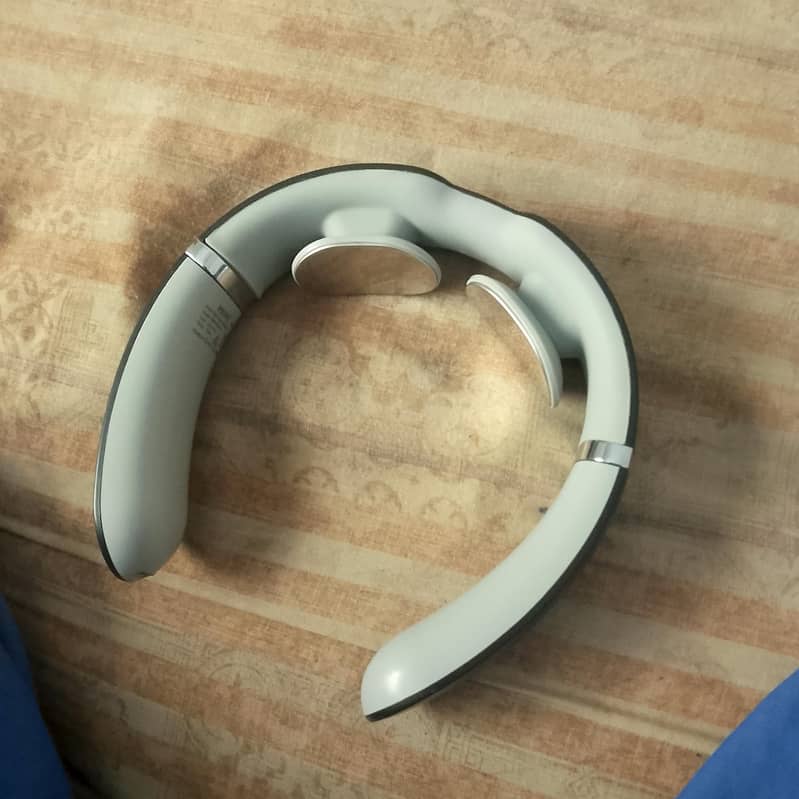 neck generator 2