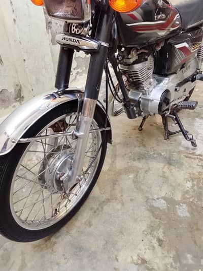 united 125 for sale condition almost new no open no repair