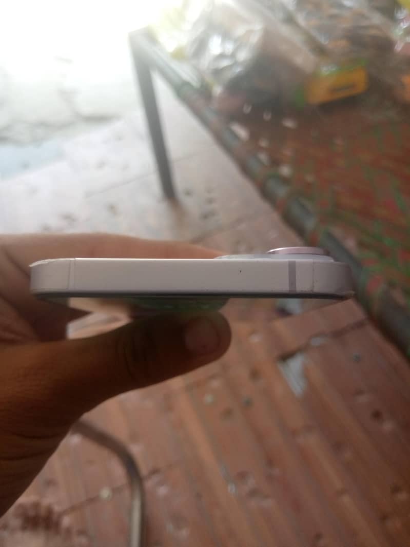 Apple iPhone 14 plus 5