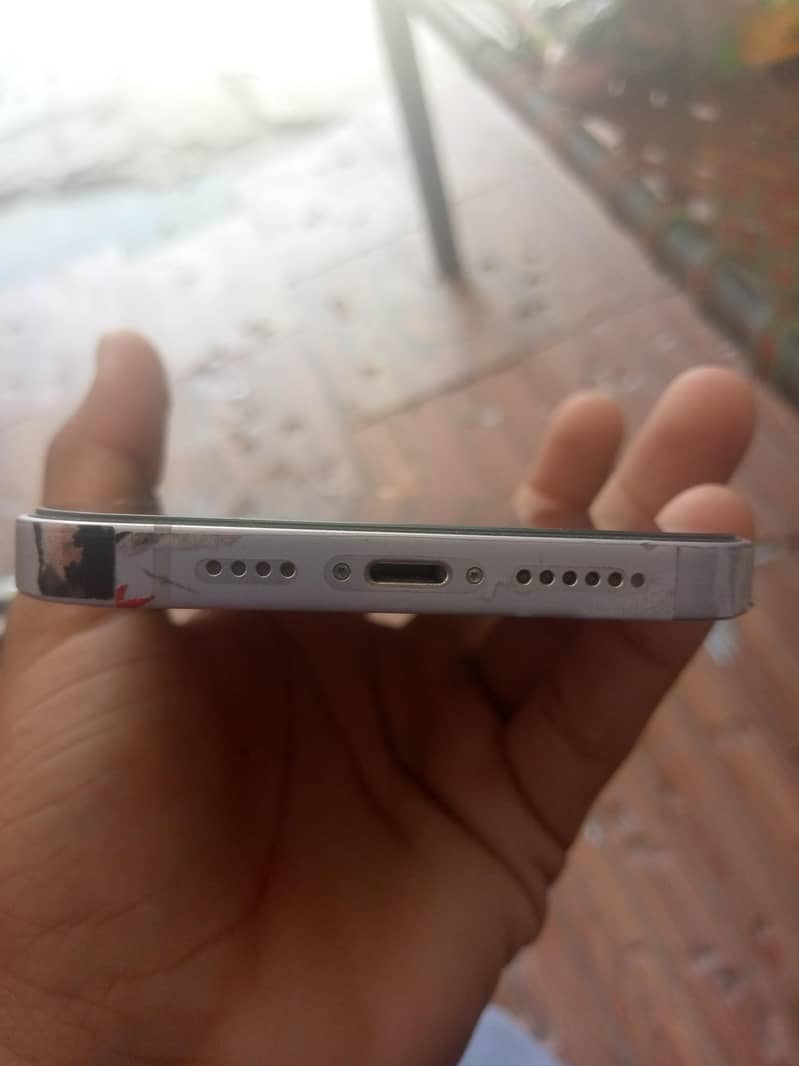 Apple iPhone 14 plus 6