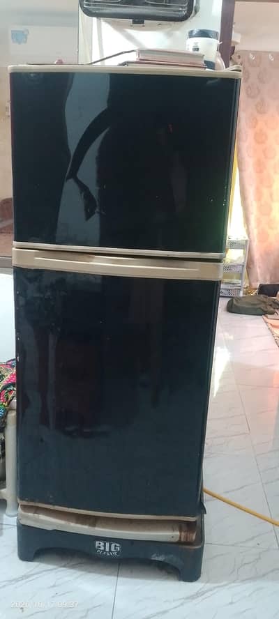 fridge