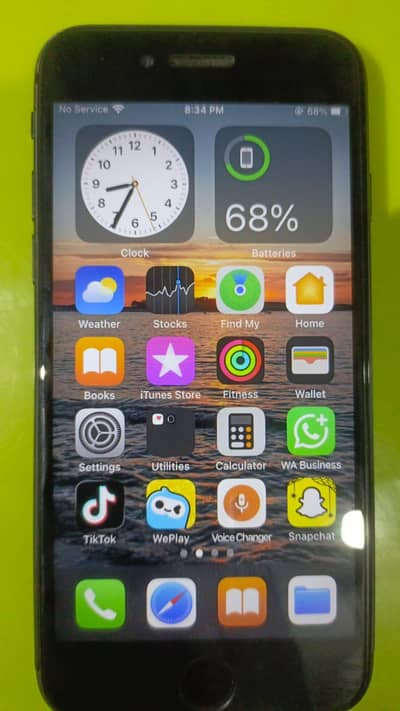 Apple iPhone 8