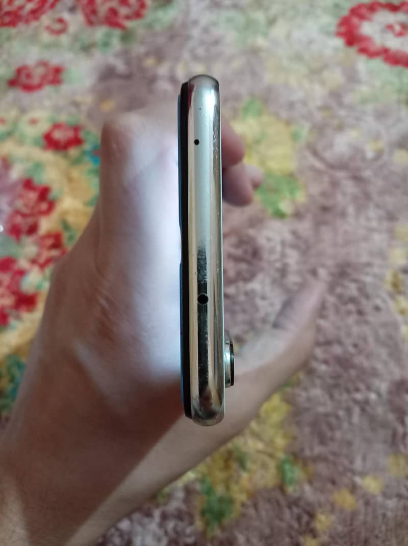 Xiaomi Redmi Note 8 4